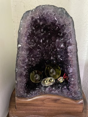 頂級 天然 烏拉圭 紫水晶洞 招財 風水 擺飾 擺設 含核桃木底座 含異晶體 共生體 約15kg