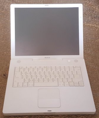Apple iBook G4 14-Inch 2005 零件機