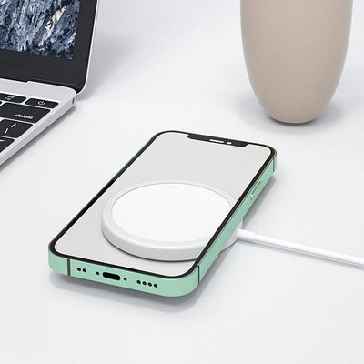 磁吸無線充電器 磁力吸附 無線充電 MagSafe充電器 15W快充 磁吸 無線充電器 iPhone 14 Pro Max Plus
