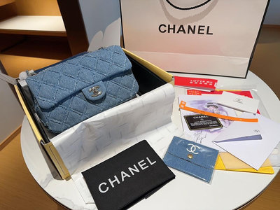 【二手】香奈兒Chanel 23限定牛仔丹寧外縫cf鏈條包 尺寸25cm 禮盒包裝??