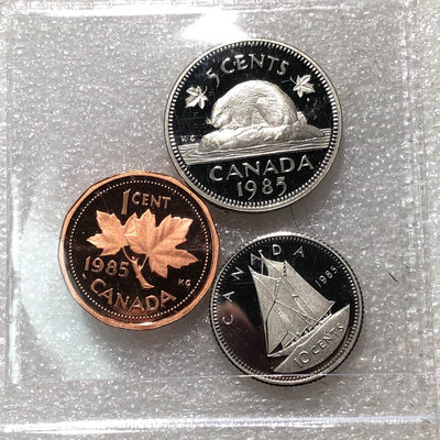 【二手】 原光精制3女王幣C140，1985年加拿大套幣拆，藏家舊31 錢幣 紙幣 硬幣【經典錢幣】
