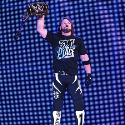 [美國瘋潮]正版 WWE AJ Styles Run The Place T-shirt 掌管一切AJ最新款衣服熱賣中