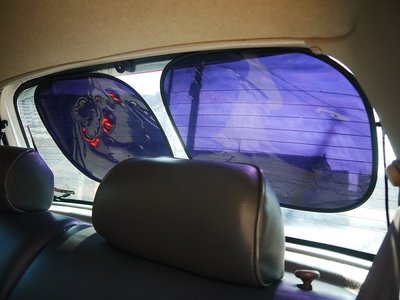 【吉特汽車百貨】高效能魔術 靜電遮陽圓弧 側窗可用 抗UV 97.8% 快速遮陽 效果超讚 無膠靜電處理 可重覆黏貼