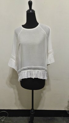 九成新~  韓國製 商品 moolstory &amp; corner.302  白色 七分袖 棉麻衫