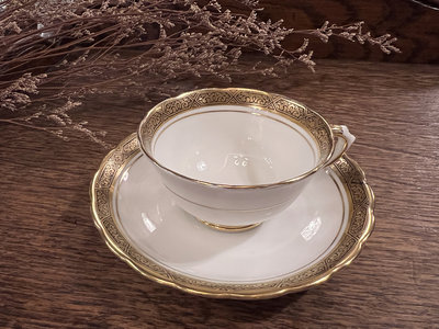 英國Royal Tuscan手繪杯盤組   #323012