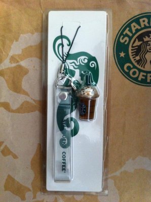 Starbucks星巴克~2011 手機吊飾 舊LOGO 焦糖星冰樂外帶杯造型掛飾☆全新(含包裝)~台北可面交