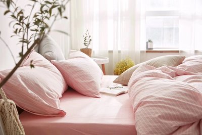 #S.S 可訂製日本品牌新款良品 粉白條紋 水洗棉純棉材質雙人床包單人床包組 棉被床罩寢具 ikea 無印 hola