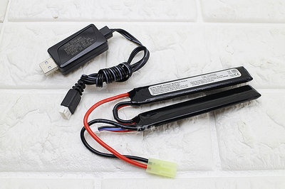 台南 武星級 7.4V USB 充電器 + 7.4V 鋰電池 兩片式 ( M4A1鋰鐵充電電池EBB AEG電動槍