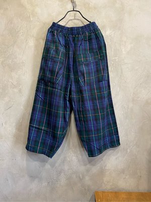 蘋果樹 韓國服飾•OOPS八分格紋褲