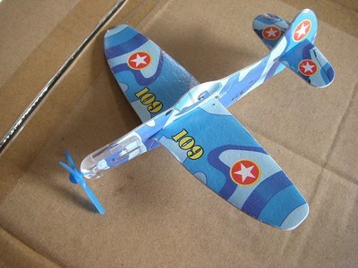 小猴子玩具鋪~益智DIY組裝紙飛機系列-螺旋槳保麗龍飛機~不挑款~售價10元/個