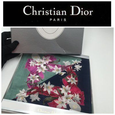 【皮老闆二店】 新古真品 Christian Dior 手帕 花紋 盒裝2件組 綿100% 盒188