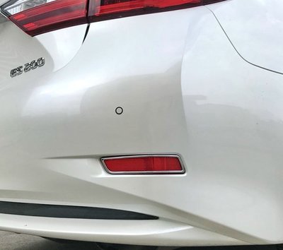 現貨熱銷-易車汽配 Lexus ES ES300 ES300h 2016~2018 改裝 鍍鉻銀 後保桿 反光片框 後霧