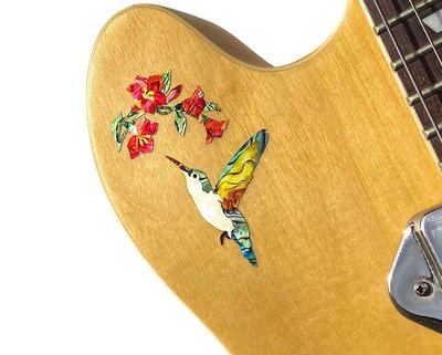 小蜂鳥與花 日本製 琴頭  琴身貼紙 木 民謠 吉他 電吉他 貝斯 烏克麗麗 園之屋 另有同款指板貼 小蜂鳥