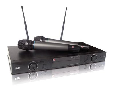 【元電】Promic UR-NU200 台灣普洛咪 UHF 雙頻率 可調整200組頻率 專業用 無線麥克風 (附鋁箱)