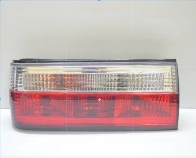 全新寶馬 BMW E30 M40 88-91 晶鑽尾燈 紅白 紅黑 燻黑