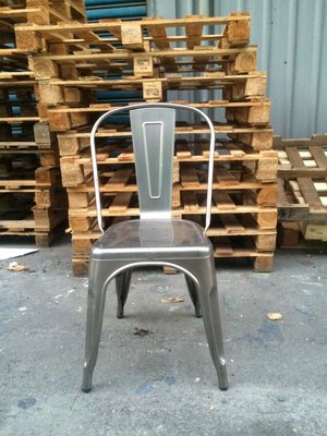【 一張椅子 】法式復古工業風 復刻版 loft tolix chair 金屬鐵椅 餐椅