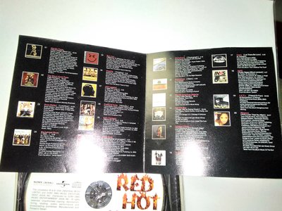 CD box3 20scorching hits red hot