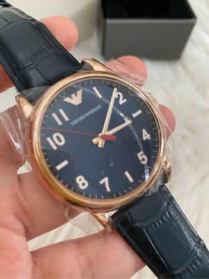 Emporio Armani 男生深藍錶帶腕錶43mm錶框，現貨在美國，直寄需要您註冊ez way實名認證。一隻$2600含運費。