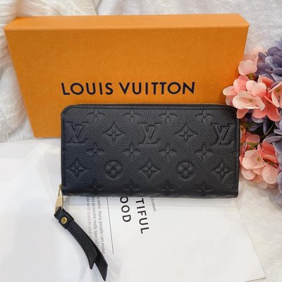 ♚KK SHOP♚ Louis Vuitton LV 拉鏈錢包 M61864