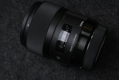Sigma 35mm f1.4 ART for canon EF 含前後蓋遮光罩 SN:537