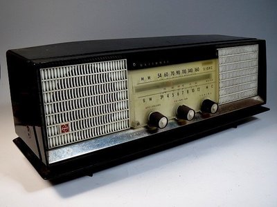 【 金王記拍寶網 】F2030 早期 日本松下古董真空管收音機 正老品~罕見稀少~ 一台