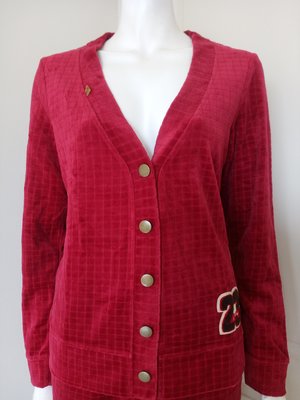 【特價新品】牌價2280的專櫃品牌EPEE紅色長袖開襟上衣(女、F號)