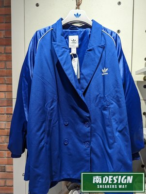 南🔥2023 2月 ADIDAS OG 校園風外套 西裝外套 三葉草 袖子抽繩 長版 排釦 女款 藍 IC5216