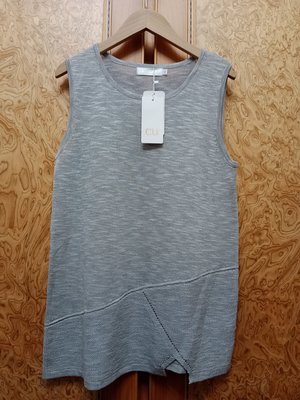 全新 【唯美良品】eunice 灰色人造絲針織上衣 ~ W620-6258 38號.