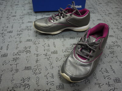 Reebok EASYTONE 女款瘦身運動鞋  USA 6.5 EUR 37  JPN 23.5 CM