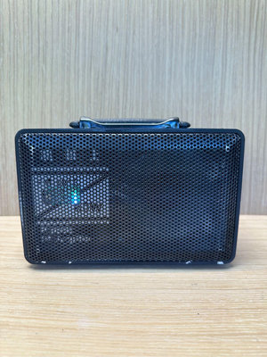 黑舞士 音箱 FM-101C 鋰電擴音機 Panasonic麥克風 充電式擴音器（沒有藍牙功能用）二手音樂喇叭 音箱