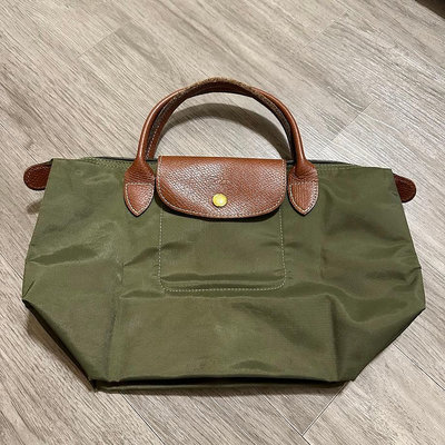 CORNER : LONGCHAMP LE PLIAGE 尼龍水餃包