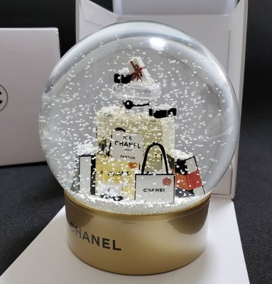 （sold out）chanel 2021雪花球水晶球