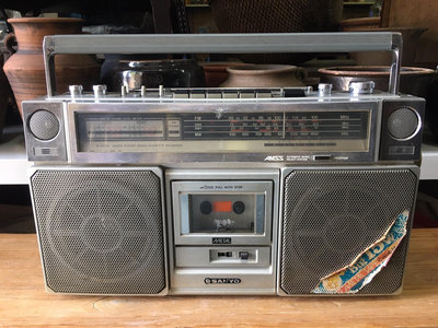 老收音機 三洋收音機 收音機聲音很小 不能正常運作 當配件賣