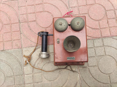 電話機古董手搖壁掛木質老式電話機