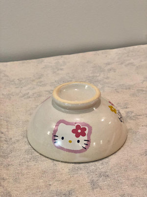 日本中古三麗鷗Kitty1997年凱蒂貓粗陶碗米飯碗鬥笠碗，