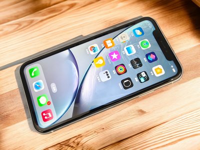 聯翔通訊 外觀新 白色 Apple iPhone XR 128G 台灣原廠過保固2020/5/12 原廠盒裝※換機優先