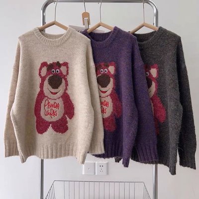 草莓熊4色浣熊絨寬鬆針織慵懶上衣