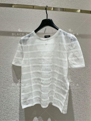 【BLACK A】CHANEL 24S 白色條紋網紗透膚雙C logo短袖上衣 價格私訊