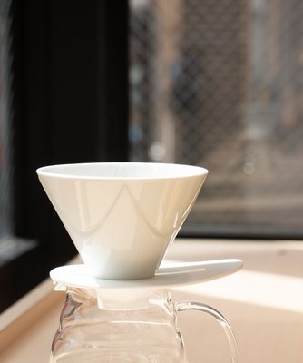 【沐湛伍零貳】現貨 日本製 HARIO V60 MUGEN 無限濾杯 白色陶瓷濾杯 VDMU-02-CW