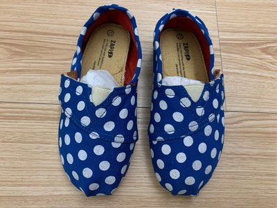 ZAPI Taiwan 西班牙幼童藍底白點休閒鞋 EUR27