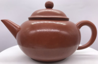 1990年標準壺(12杯朱泥)(中國宜興)