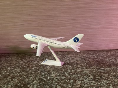 珍上飛模型飛機：A310-300（1:200）比利時  編號：（A310A21）