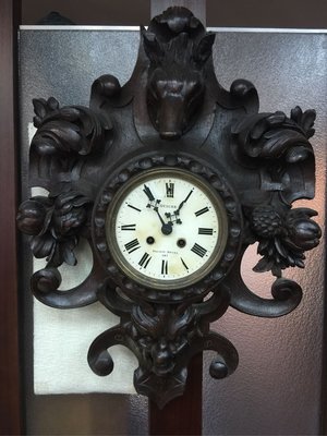 百年法國 實木雕刻 獵人 古董鐘 / 古董掛鐘