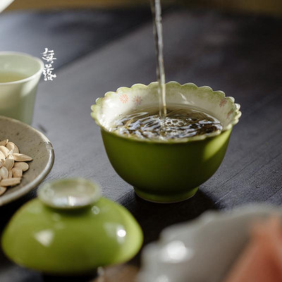 茶具 茶杯 陶瓷杯 馬克杯 無落 蘋果綠釉下粉彩手繪雛菊口蓋碗手工陶瓷泡茶碗復古日式蓋碗