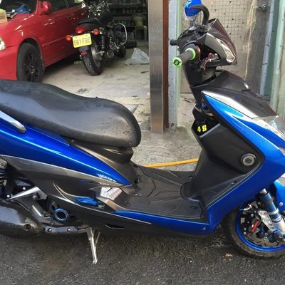 漆工廠 機車烤漆送拆裝全年無休重車消光色 125cc 單色消光 2800 2 Yahoo奇摩拍賣