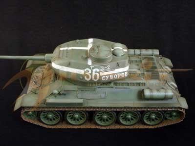 【MERIT 86002】1/16 蘇聯 T-34/85 戰車 1944 克爾蘭戰役 靜態可動 塗裝完成品