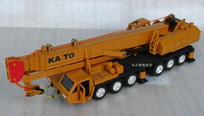 [丸山建機模型店]---絕版品KATO NK800 1/50 吊車模型---9成5新