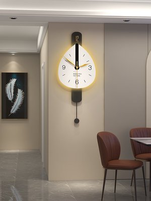 鐘表創意掛鐘客廳餐桌新款裝飾家用時鐘掛墻壁燈代簡約