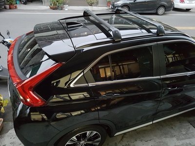 ㊣TIN汽車配件㊣2018三菱 ECLIPSE 日蝕 Mini outlander X4服貼式橫桿行李架{不擋全景式天窗