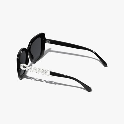 Chanel 香奈兒 水鑽 LOGO 不對稱 太陽眼鏡 CHANEL 黑框 墨鏡 素顏 小臉 神器 宋智雅 同款